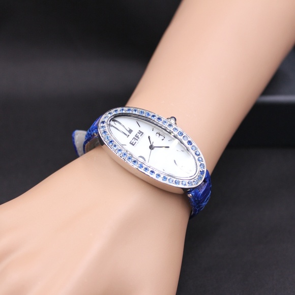 Blue Sapphire Diamond 1.90 Tcw Unisex Luxury Watch main image 4